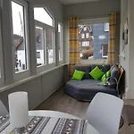 Haus Bergeshoeh Appartamento *