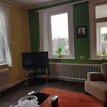 Haus Bergeshoeh Appartamento *