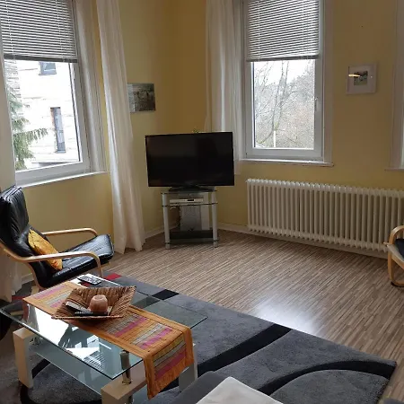 Haus Bergeshoeh Apartment